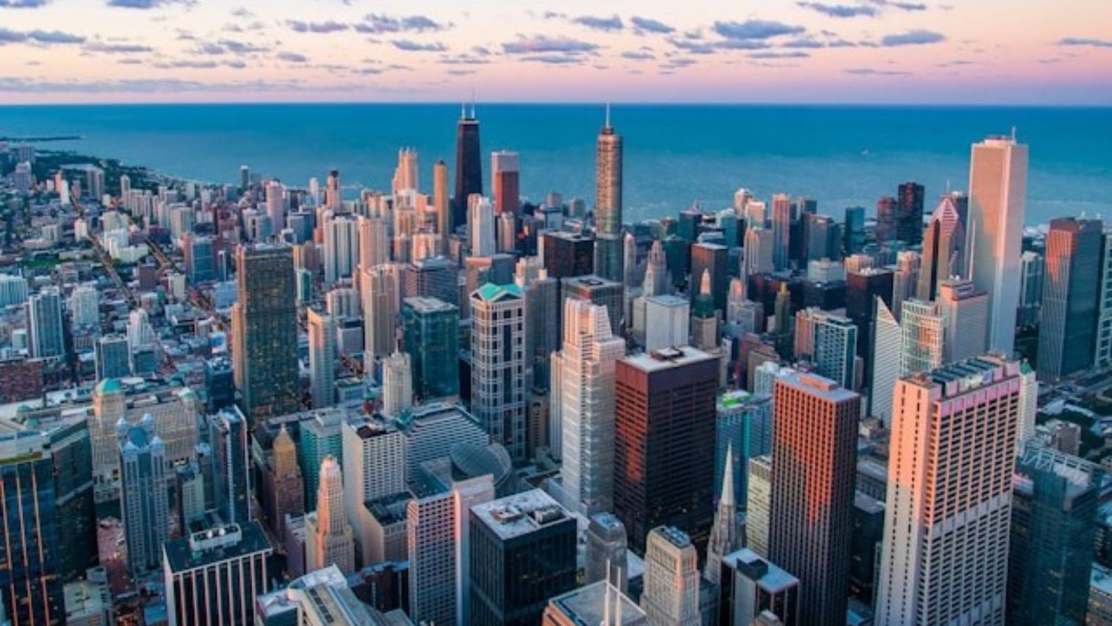 Picture of buildings in Chicago